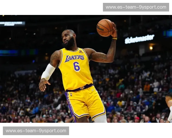 紫金荣耀与铁血硬骨：重温湖人vs热火G2巅峰对决，不只是录像更是情怀